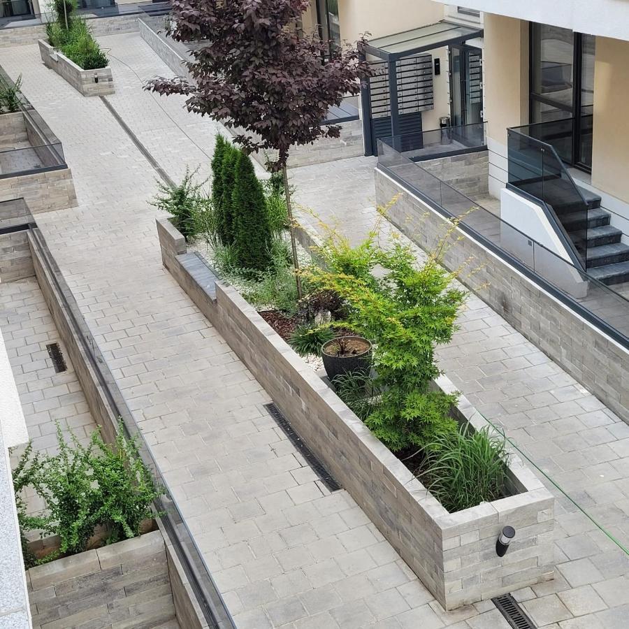 Studio 10 - Catedral Residence Bucharest - Free Parking Bagian luar foto